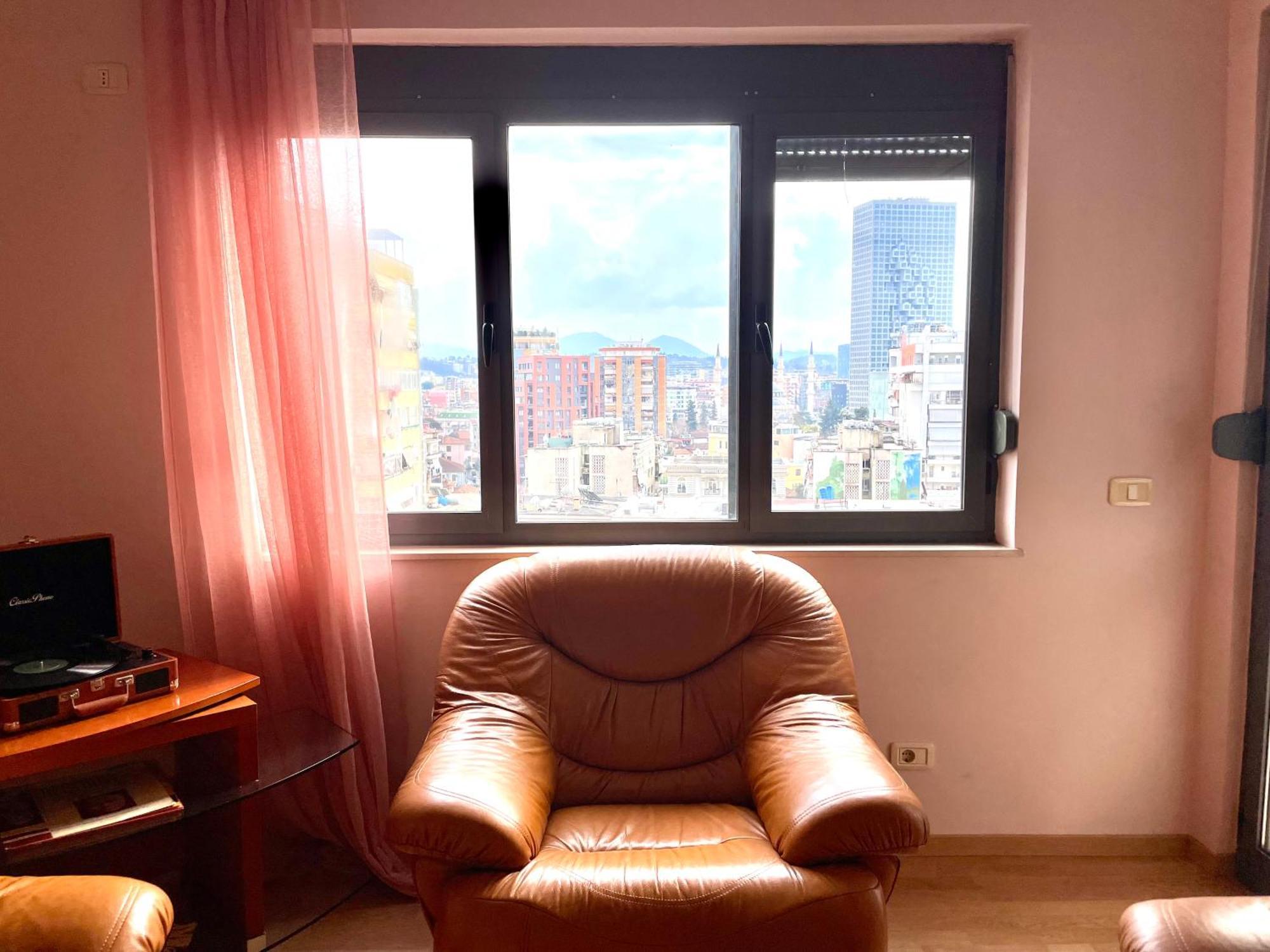 Easy Peasy - 9Th Floor View Downtown Lejlighed Tirana Eksteriør billede